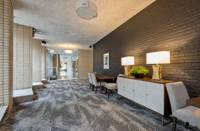 Photo - 3950 N Lake Shore Dr