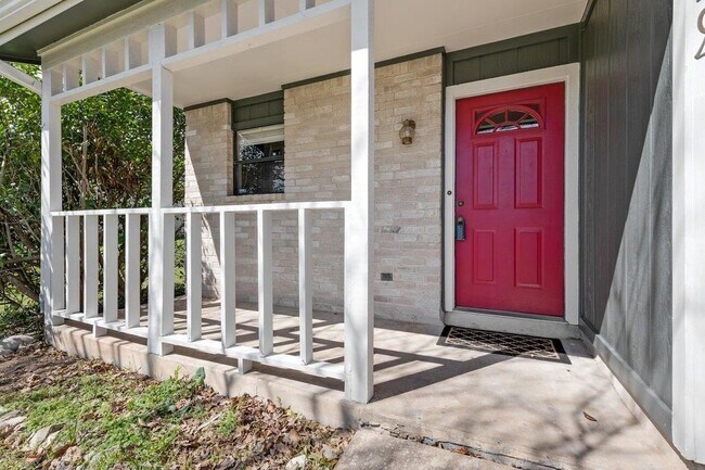 Photo - 13204 Rampart St