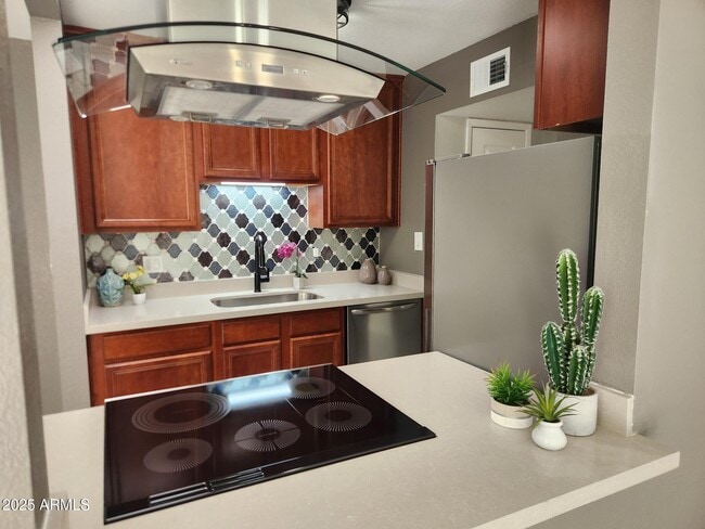 Photo - 4419 N 27th St Unit 2