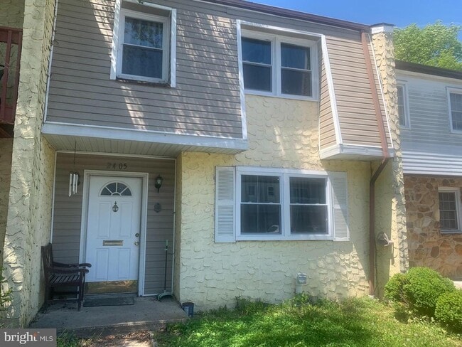 Photo - 2405 Olden Ave