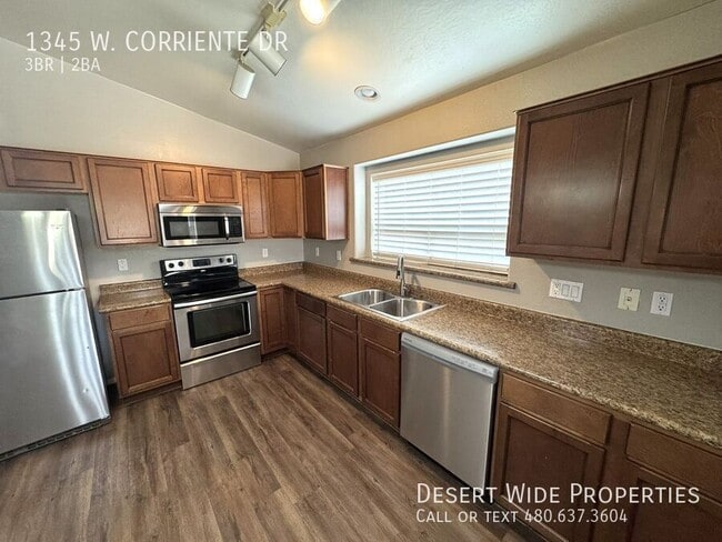 Photo - 1345 W Corriente Dr