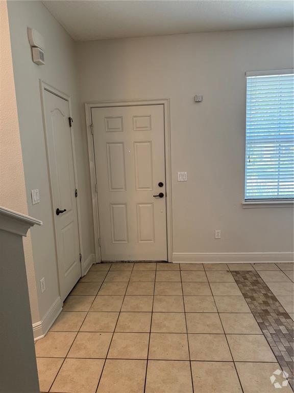 Building Photo - 12976 Borland St Rental