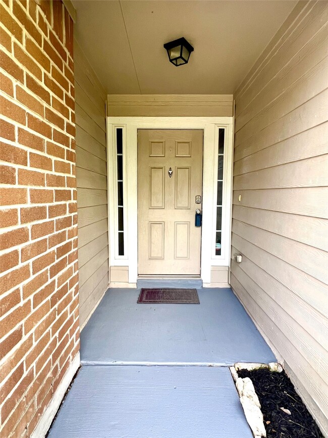 Photo - 4414 Kulkarni St