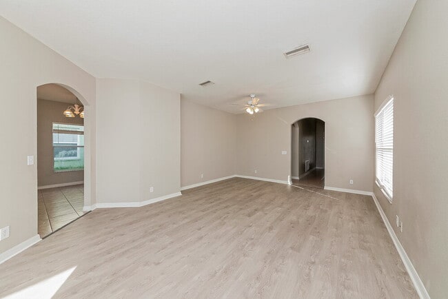 Photo - 4163 Day Bridge Pl