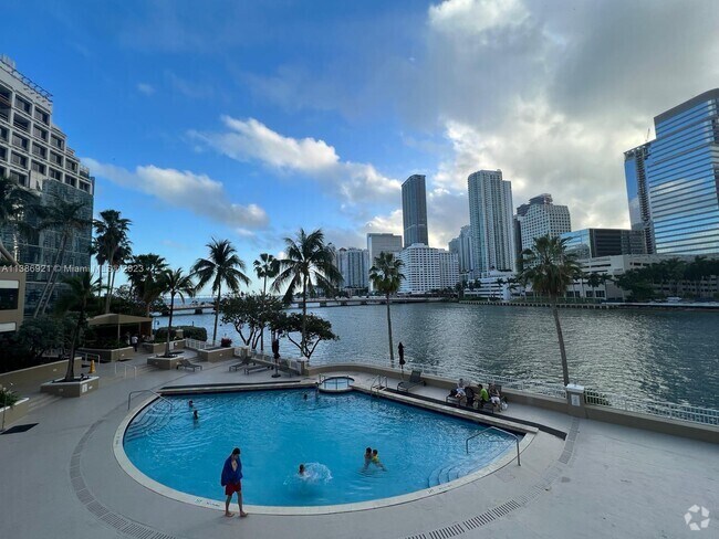 Building Photo - 701 Brickell Key Unit 412 Rental