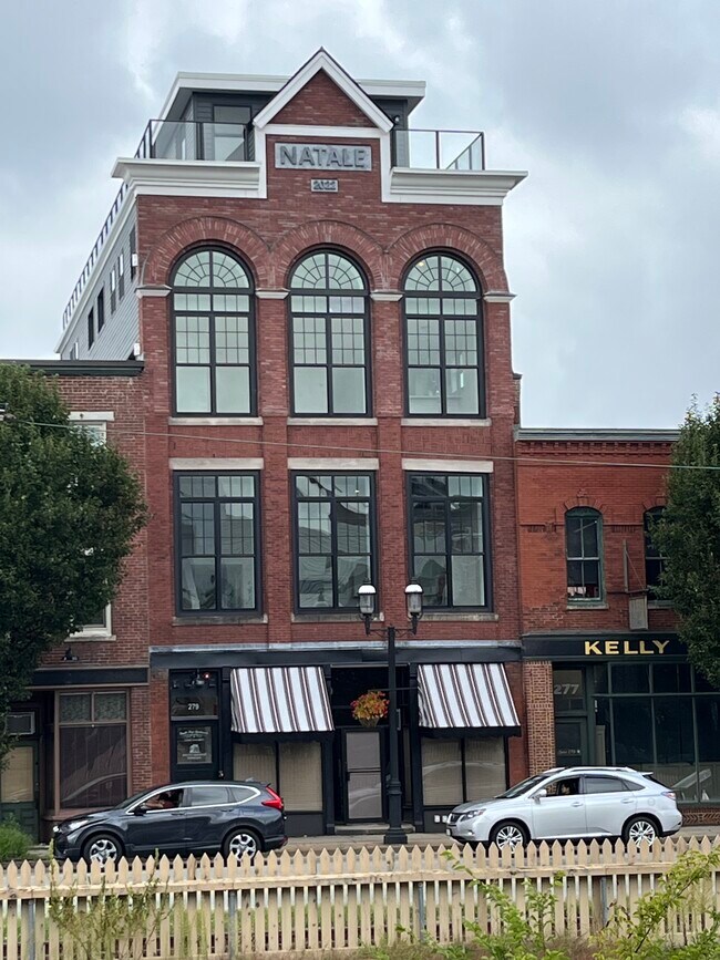 Photo - 279 Dutton St