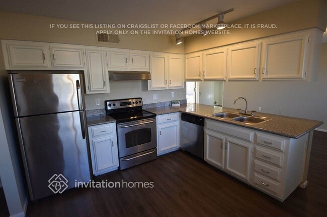 Photo - 2929 W Michelle Dr