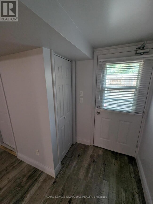 Photo - 47 West Avenue N