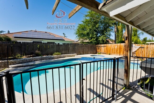 10609 Galway Bay Dr