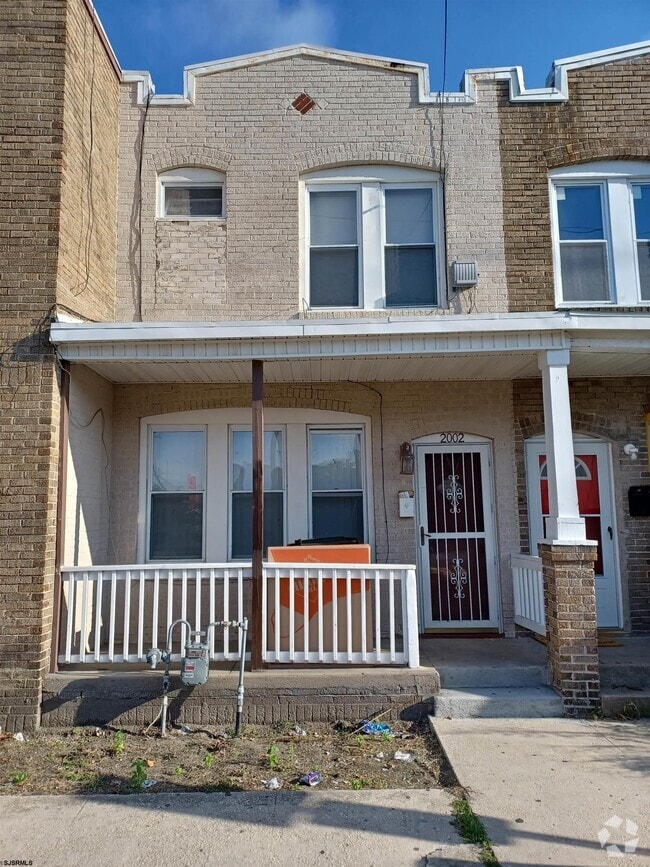 Building Photo - 2002 Grant Ave Rental