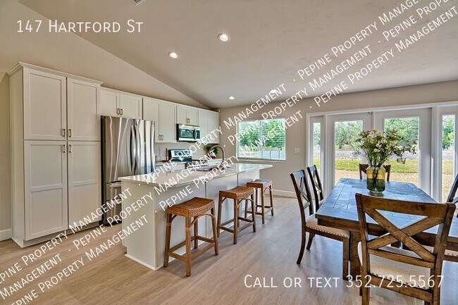 Photo - 147 Hartford St