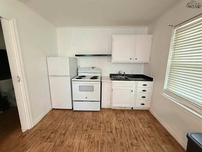 Photo - 2234 Piedmont Pl