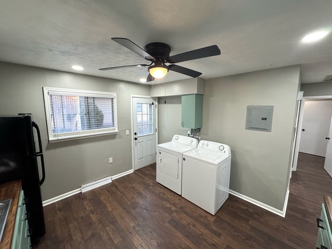 Photo - 908 S Crutcher Ave