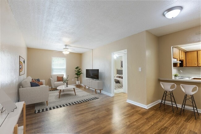 Photo - Franklin Pointe