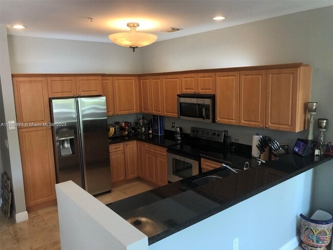 Building Photo - 1115 N 17th Ave Rental