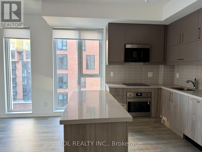 Photo - 8119 Birchmount Rd Unité 810