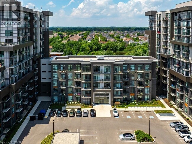 Photo - 460 Dundas St E Unit 809