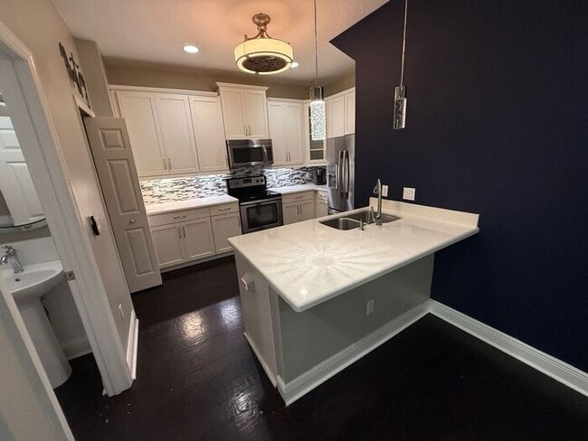 3/2.5 Clermont Townhome + bonus room/office