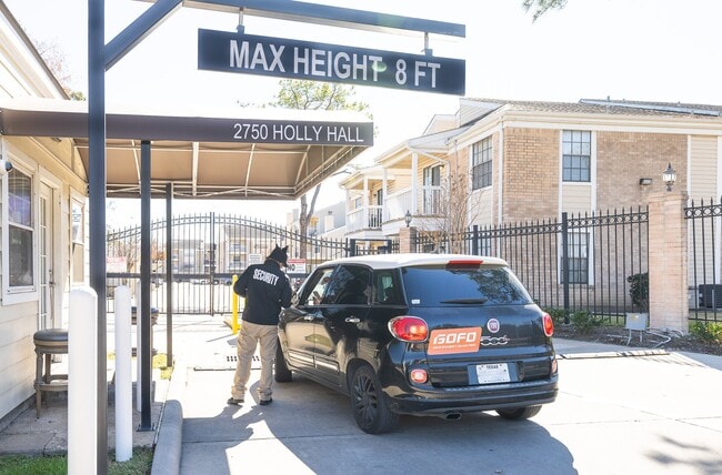 Building Photo - 2750 Holly Hall St Unit 115