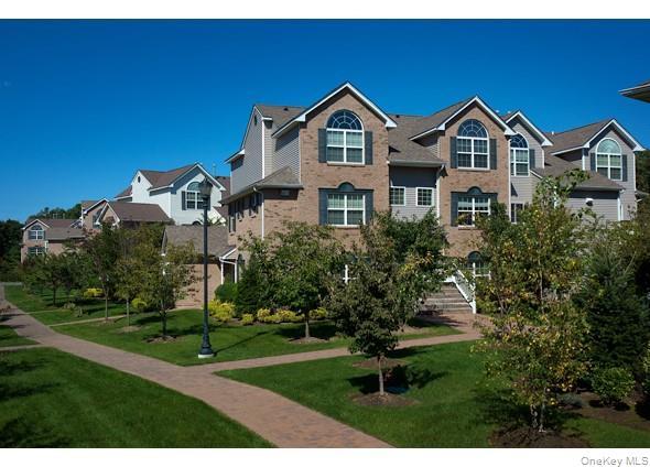 Building Photo - 34 Village Plaza Dr Unit 34