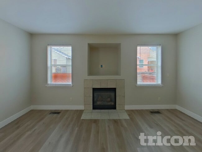 Photo - 11893 Dunhill Rd