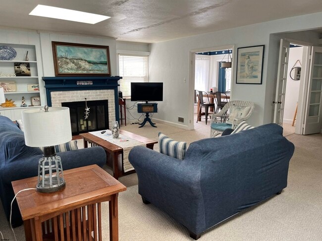 Photo - 516 E Atlantic Blvd