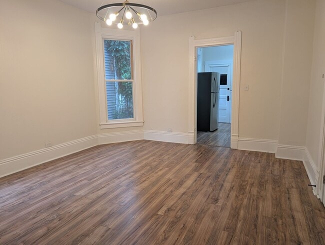Photo - 1851 W 52nd St Unit 1851 W 52nd St - Upper