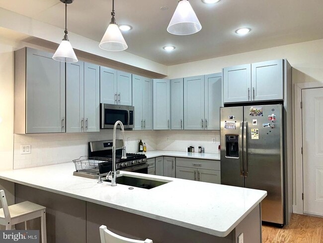 Photo - 512 W Montgomery Ave