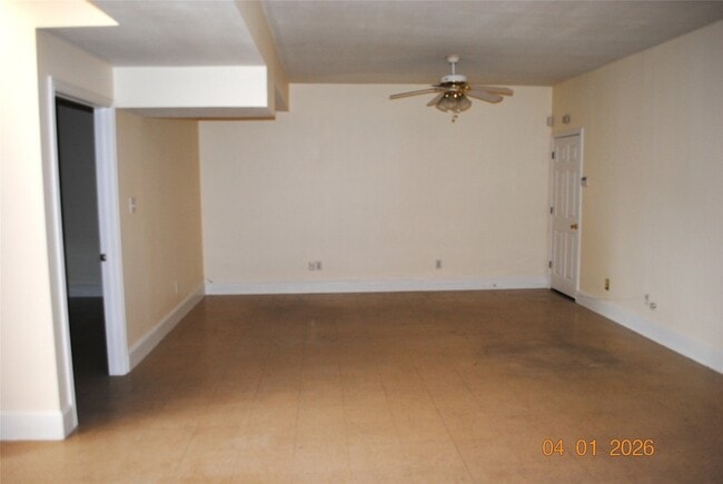 Photo - 255 N Dallas Ave