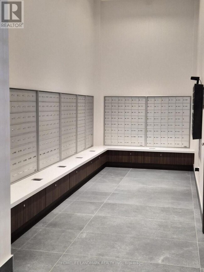 Photo - 27 Korda Gate Unité 1607