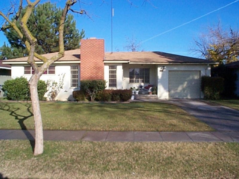 Photo - 926 W Dayton Ave House