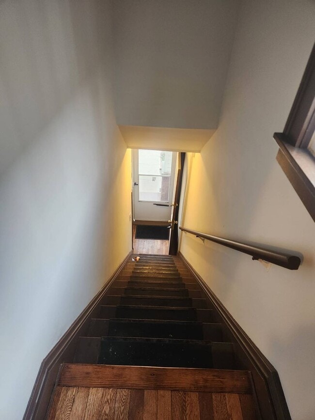 Photo - 2033 Robin St Unit UP