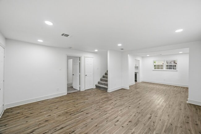1501 Maiden Ln