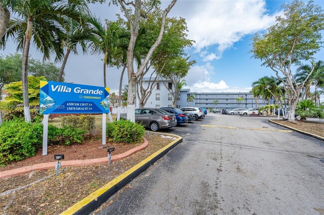 Photo - 13870 SW 62nd St Unidad 204 Rental