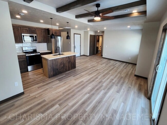 Photo - 1505 Neil Ave