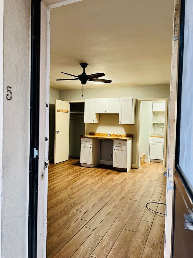 Photo - Updated first floor 1BR condo on Bardstown...