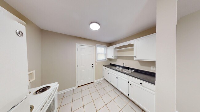 Photo - 110 Valley View Cir