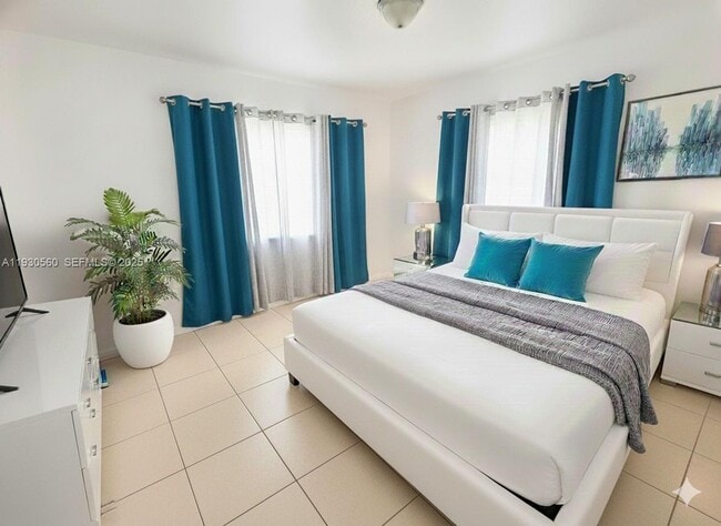 Photo - 3041 NW 52nd St