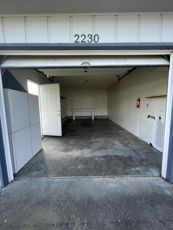 Photo - 2230 Oak St SE