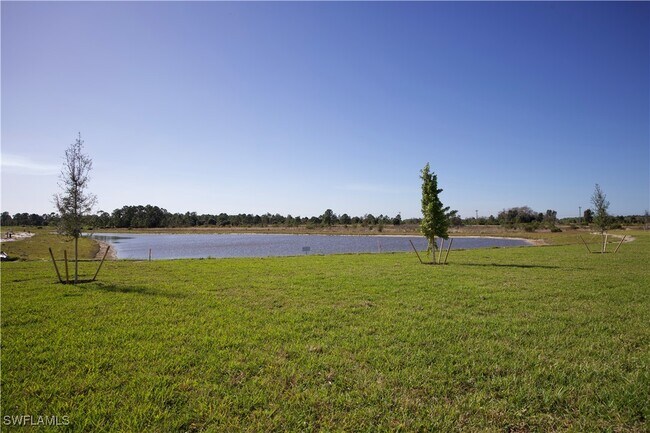 Photo - 19558 Fairhill Ct