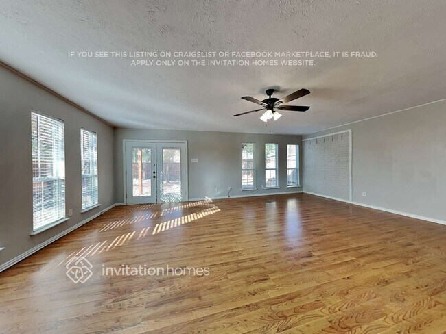 Photo - 1301 Clearview Dr