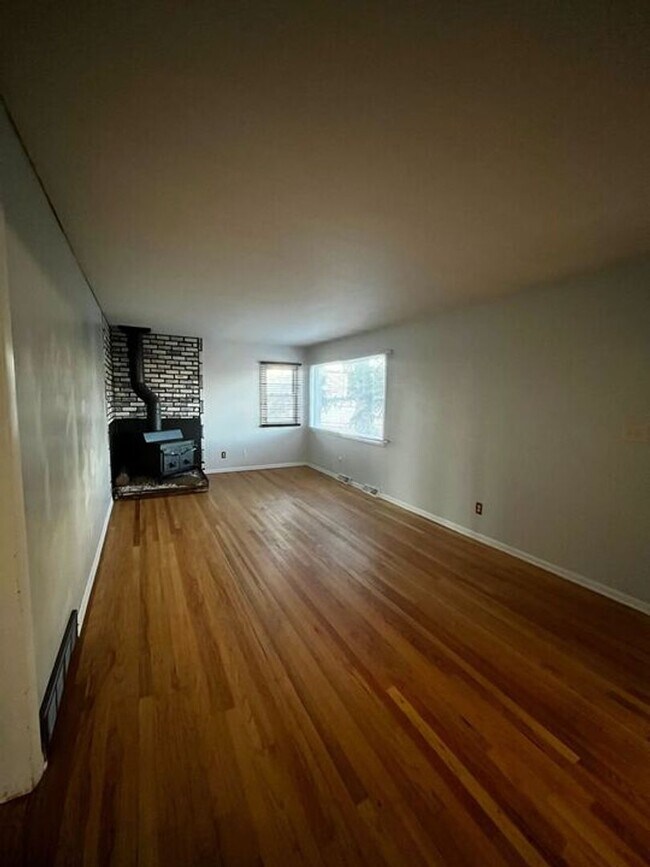 Photo - 3119 Lusk Pl Unit A