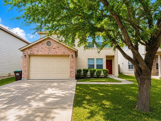 Building Photo - Lovely 3 Bedroom 2.5 Bath with easy access to shopping, schools, I-1604, I-410, Hwy 151, SeaWorld...