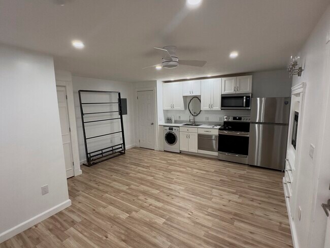 Photo - 195 Thomas E. Burgin Pkwy Condo Unit 206
