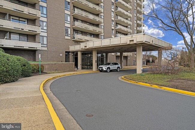 1800 Old Meadow Rd Unit 1722
