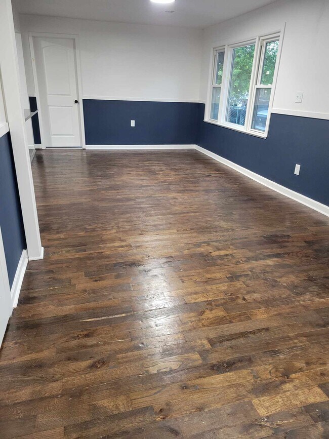 Photo - 1005 S Brockway St