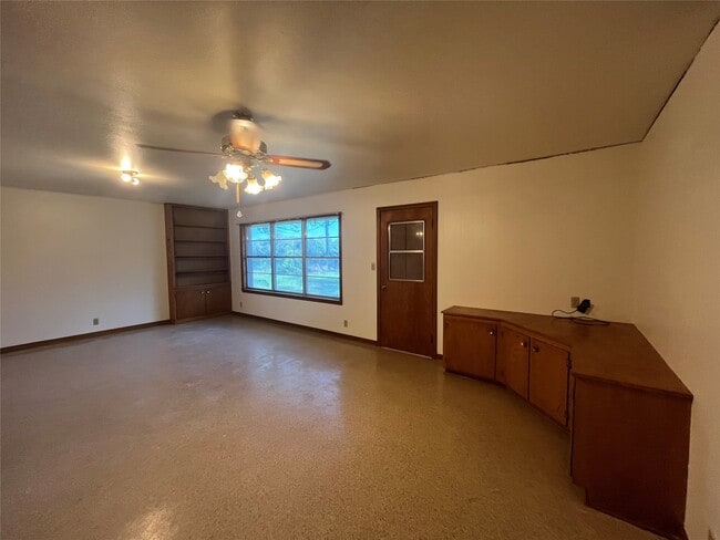 Photo - 106 Jane Dr