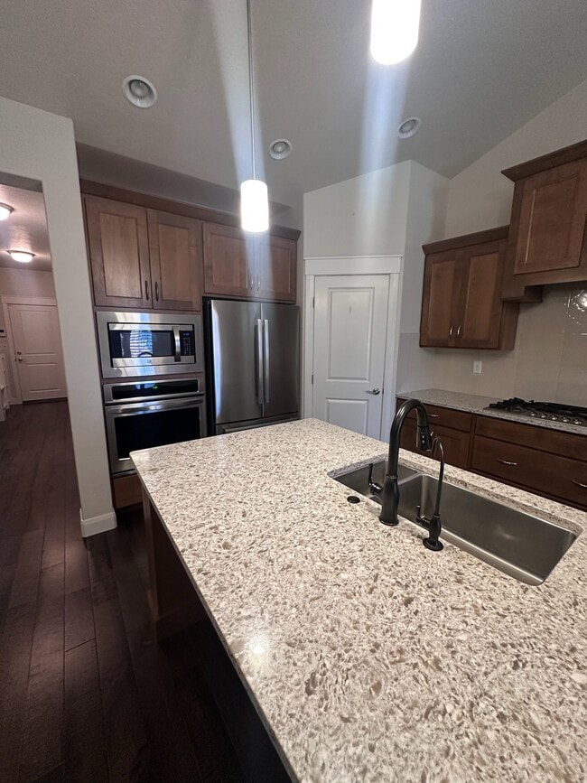 Photo - 1471 E Summerheights Dr