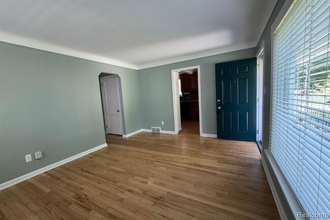 Photo - 128 Girard Ave