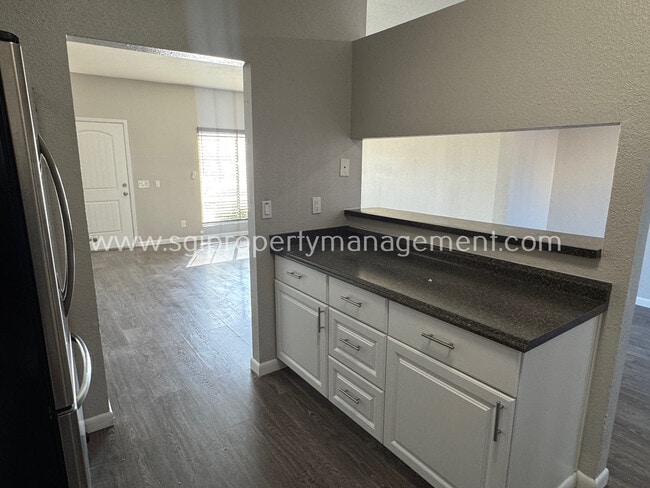 Photo - 18604 N 33rd Dr